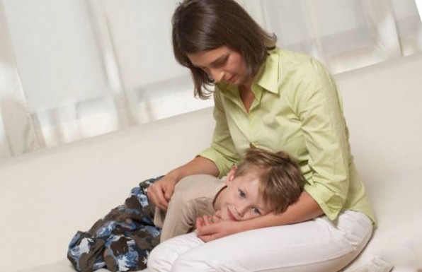 Диспепсия у детей — 5 компонентов лечения