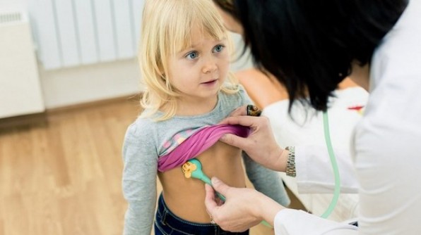 Аденовирусная инфекция у детей: какими средствами лечить ребенка лучше ?